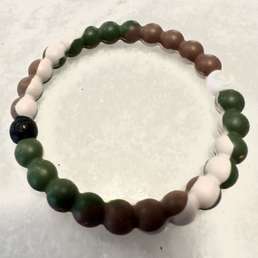 NWOT Lokai Camouflage Print World Wild Life Bangle Bracelet Green Brown OS